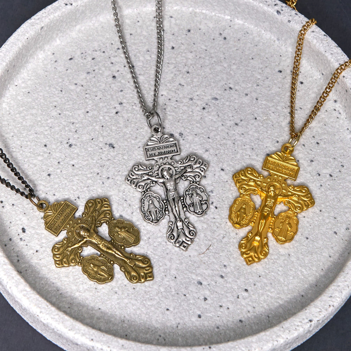 3 Colors Pardon Crucifix Double Sided Engraved Pendant Necklace - The Heavenly