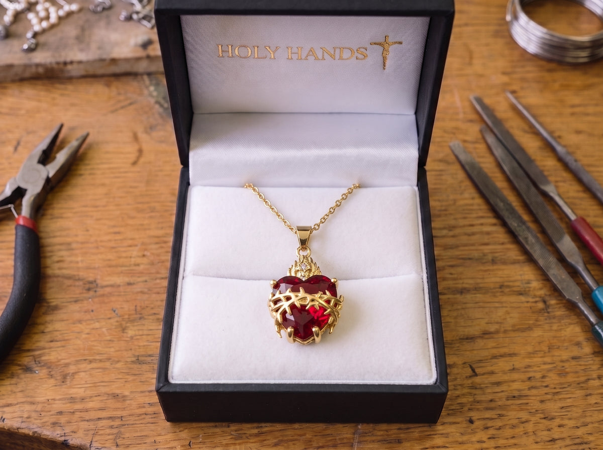 Sacred Heart of Jesus Necklace - The Heavenly