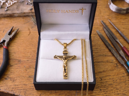 Crucifix Pendant - The Heavenly